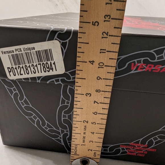 Versace chain reaction empty box 14.5 x 9.75 x  2.75 - Picture 8 of 12